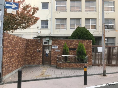 小学校　大阪市立西淡路小学校（小学校）まで229m