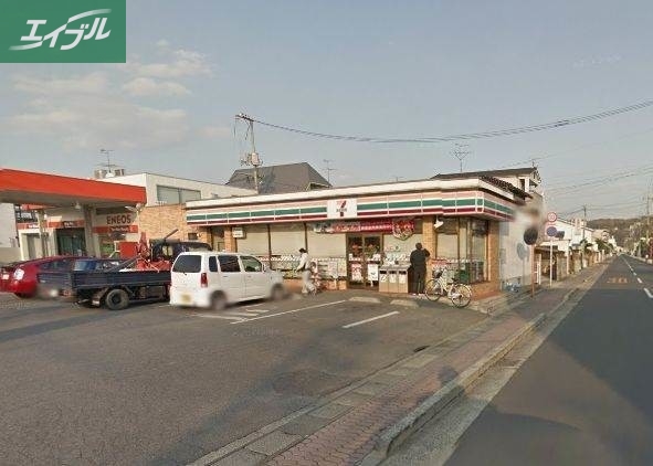 コンビニ　セブンイレブン岡山門田屋敷4丁目店（コンビニ）まで356m