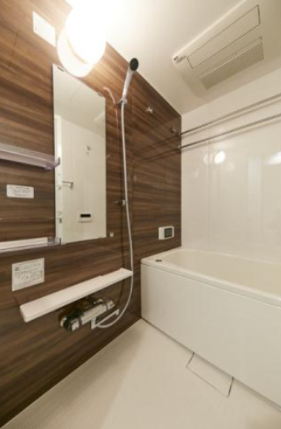 バス・シャワールーム　別部屋参考写真