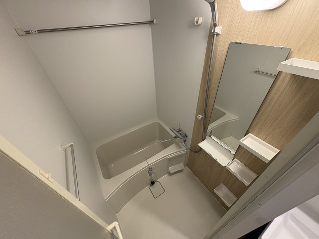 バス・シャワールーム　ゆったり過ごせるお風呂です