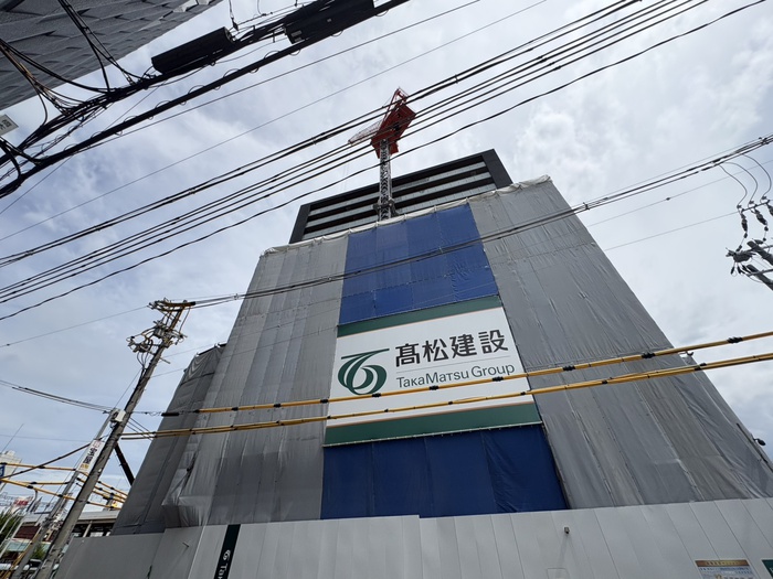 建物外観　建築中