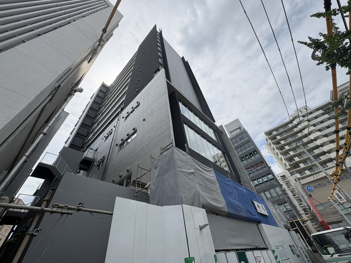 建物外観　建築中