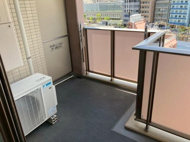 バルコニー