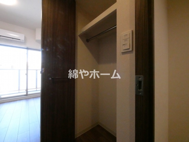 収納　たっぷりとした収納スペースです