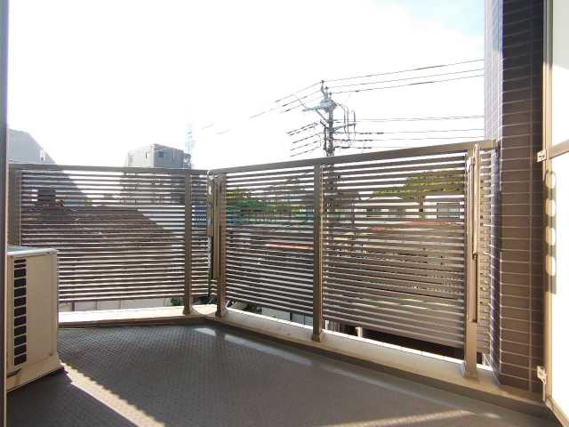 バルコニー　別部屋引用