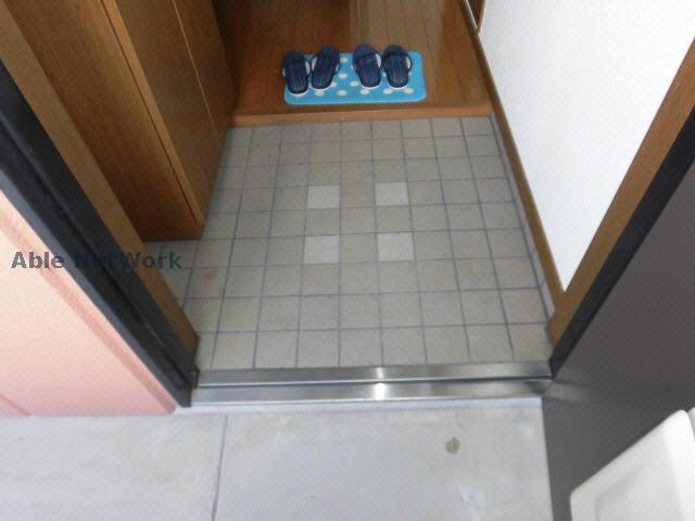 玄関　同型モデル　現況優先