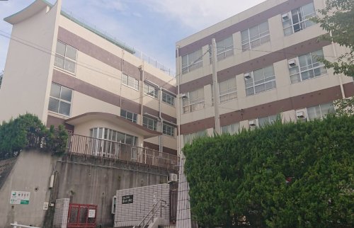 小学校　名古屋市立星ケ丘小学校（小学校）まで625m