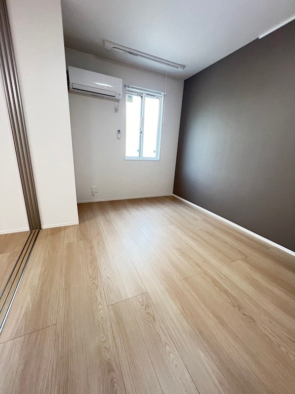 その他部屋・スペース　使い勝手のいい寝室です