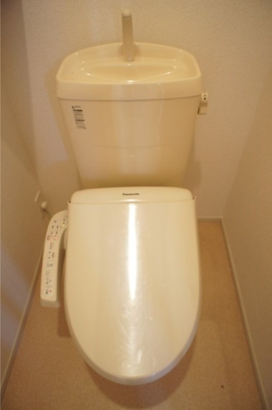 トイレ　図面と現状に相違がある場合には現状を優先