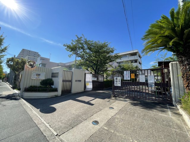 小学校　吹田市立東佐井寺小学校（小学校）まで868m