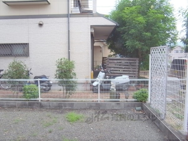 眺望　隣家が見えます