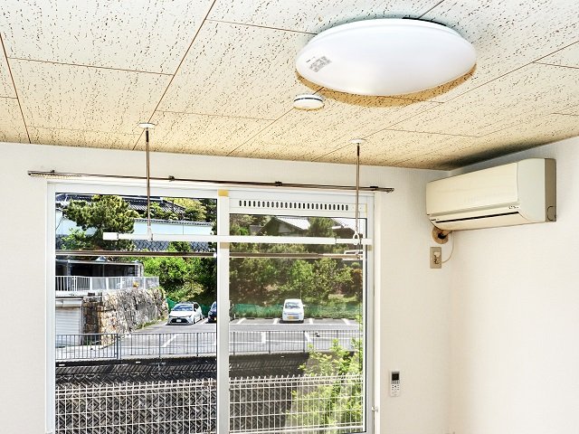 その他設備　脱着式屋内物干