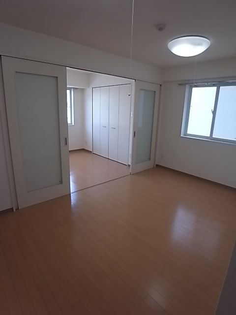 その他部屋・スペース　奥行きのある居室空間