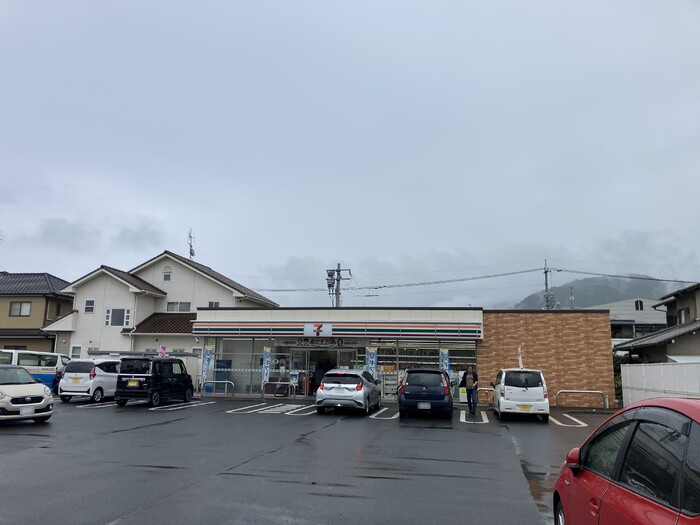 眺望　セブンイレブン福山川口町店