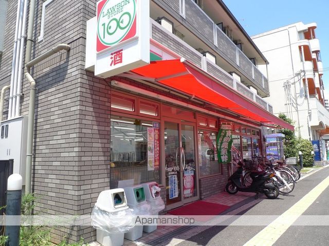 コンビニ　ローソンストア１００（コンビニ）まで870m