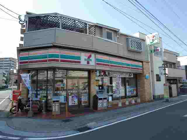 コンビニ　セブンイレブン　春日原駅東店（コンビニ）まで110m