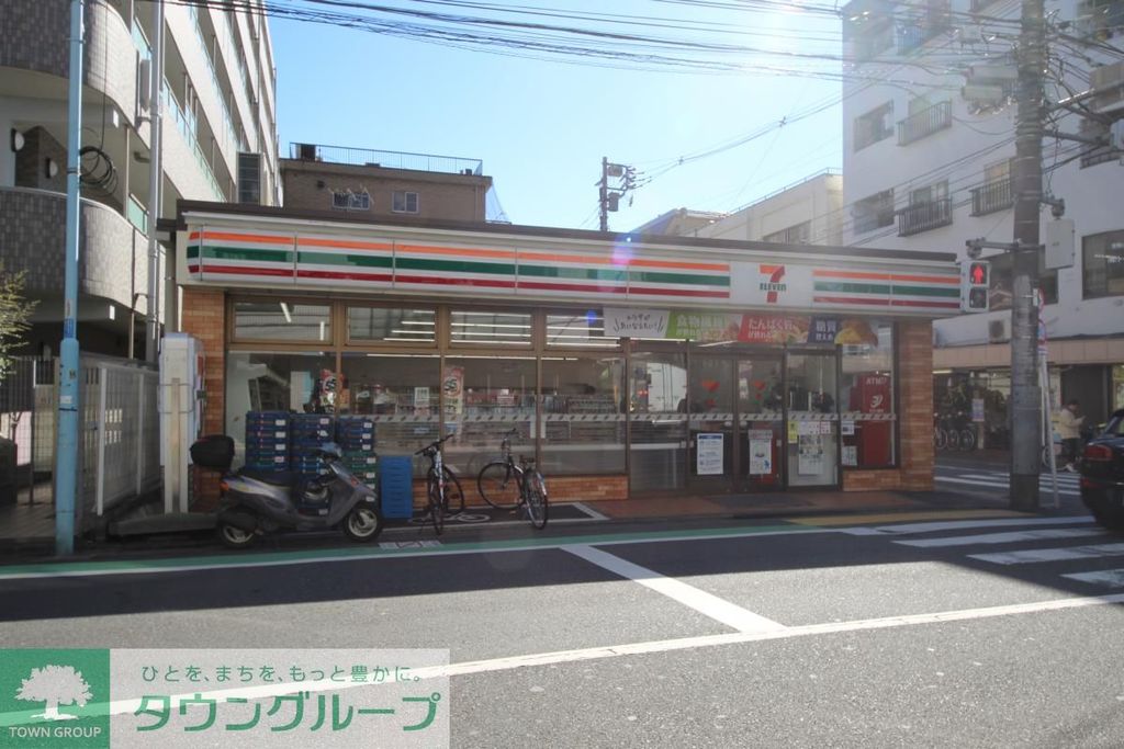 コンビニ　セブンイレブン（コンビニ）まで20m
