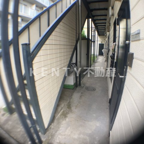 エントランス　建物の内部です