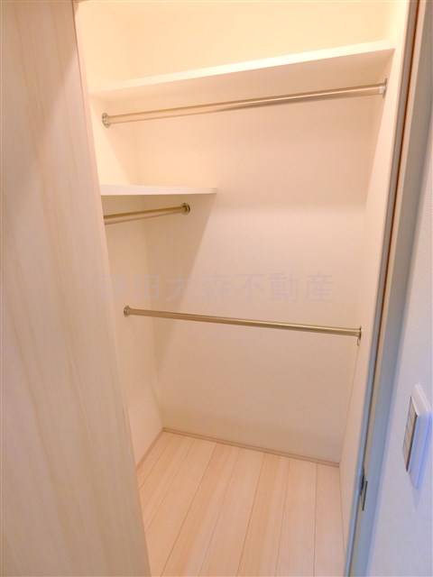 収納　大型収納　ウォークインクローゼット