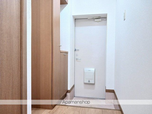 エテルノ光の玄関写真