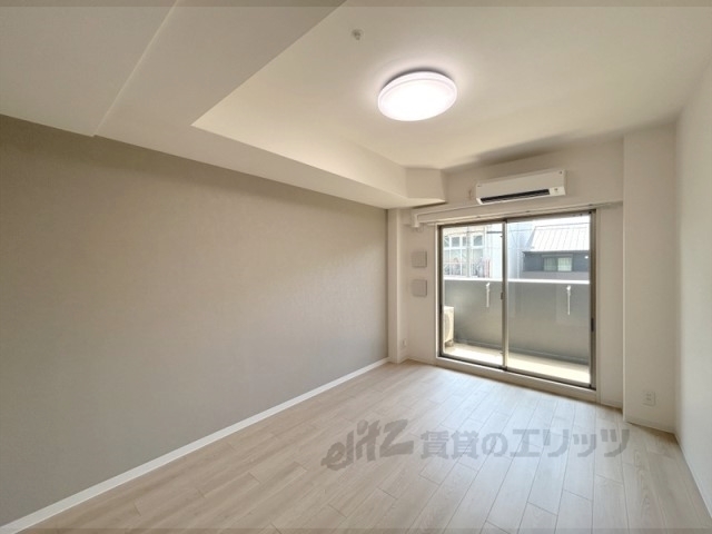 居室・リビング　洋室