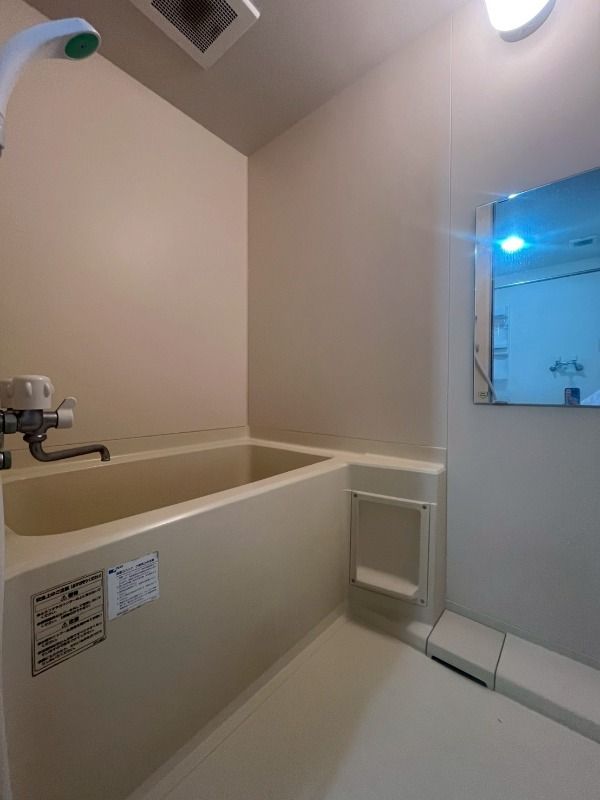 バス・シャワールーム　１号室タイプのお部屋写真となります。