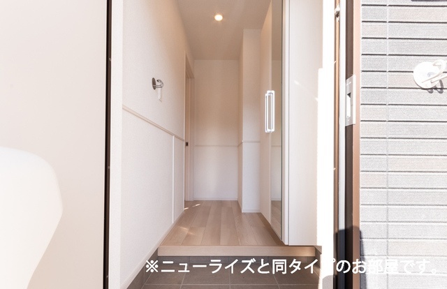 玄関　【同型タイプ】別のお部屋の写真です