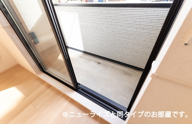 バルコニー　【同型タイプ】別のお部屋の写真です