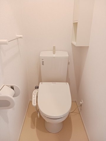 トイレ　シンプルで使いやすいトイレです