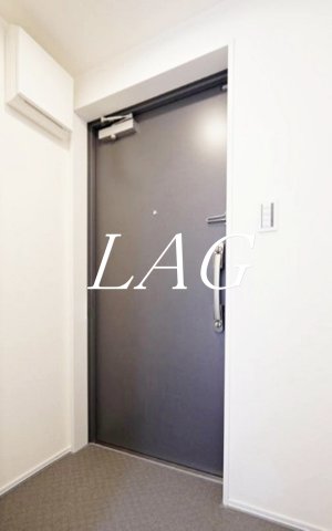 玄関　玄関です。