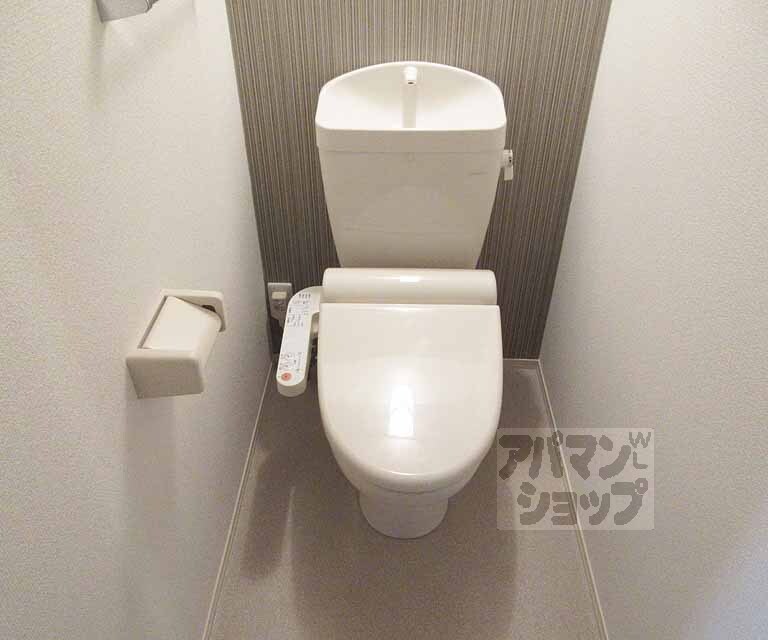 トイレ　清潔感のあるトイレです