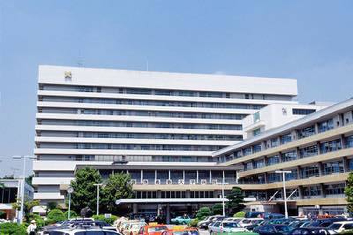 病院　慶応大学病院（病院）まで721m