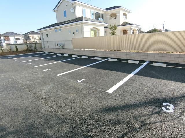 駐車場　☆アスファルトになってます☆