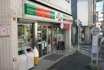 コンビニ　サンクス 横浜石川町店（コンビニ）まで66m