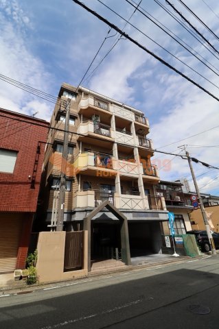 建物外観　外はこのようになっています