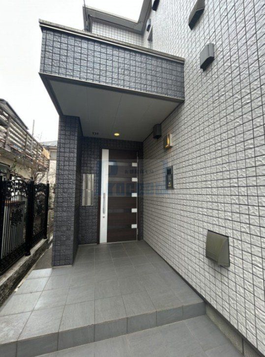 エントランス　きれいなエントランス！