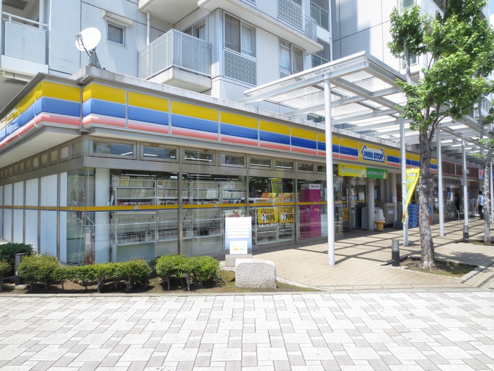 コンビニ　ミニストップ（コンビニ）まで127m