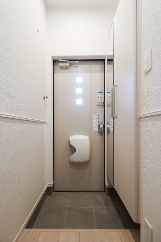 玄関　図面と現状に相違がある場合には現状を優先