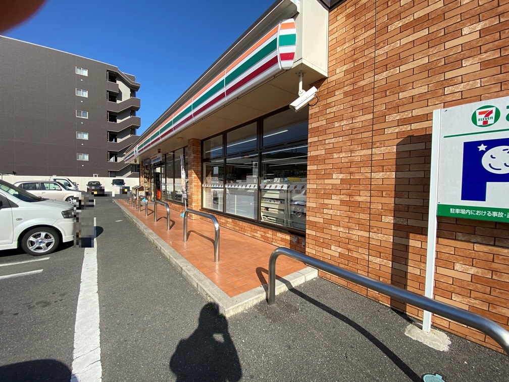 コンビニ　セブンイレブン広島海田国信店（コンビニ）まで731m