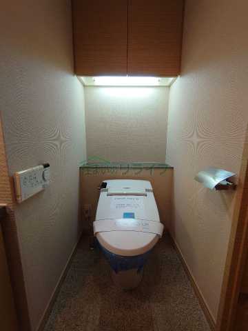 トイレ　※別部屋参考写真