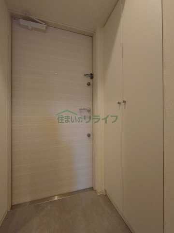 ZOOM新宿下落合の玄関写真