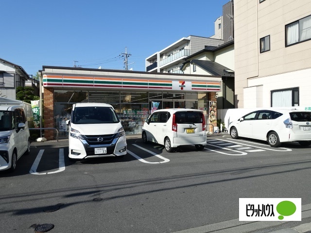 コンビニ　セブンイレブン習志野藤崎２丁目店（コンビニ）まで152m