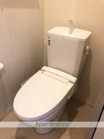 ＪＲ吉備線 大安寺駅 徒歩11分 3階建 築11年のトイレ写真