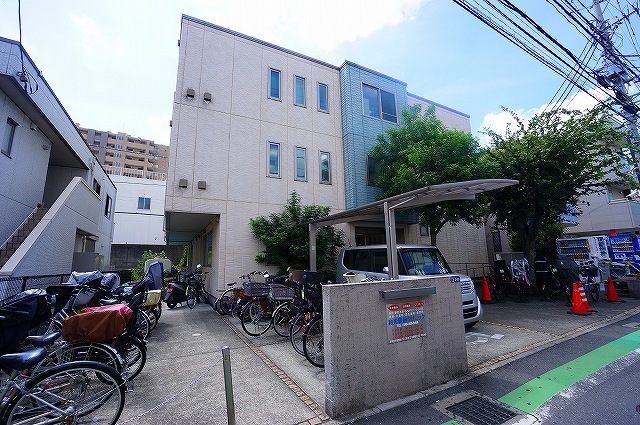 病院　和光駅前クリニック（病院）まで380m