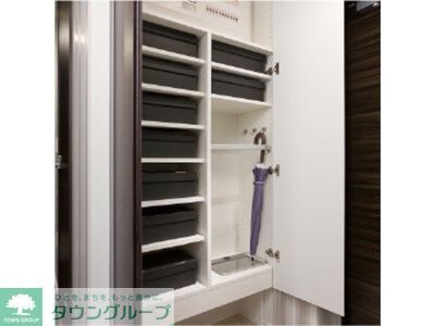 ラグゼナ八王子寺町の玄関写真