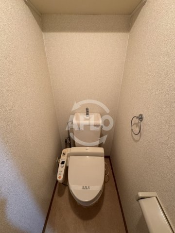 トイレ　エステムコート梅田東アクアパレス　温水洗浄便座
