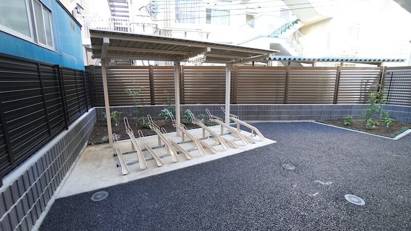 駐車場　駐輪場