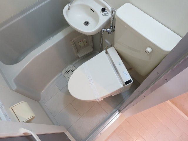 トイレ　同間取り違う階のお部屋、ウォシュレット