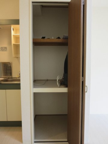 収納　同間取り違う階のお部屋、クローゼット