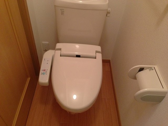 トイレ　シンプルで使いやすいトイレです